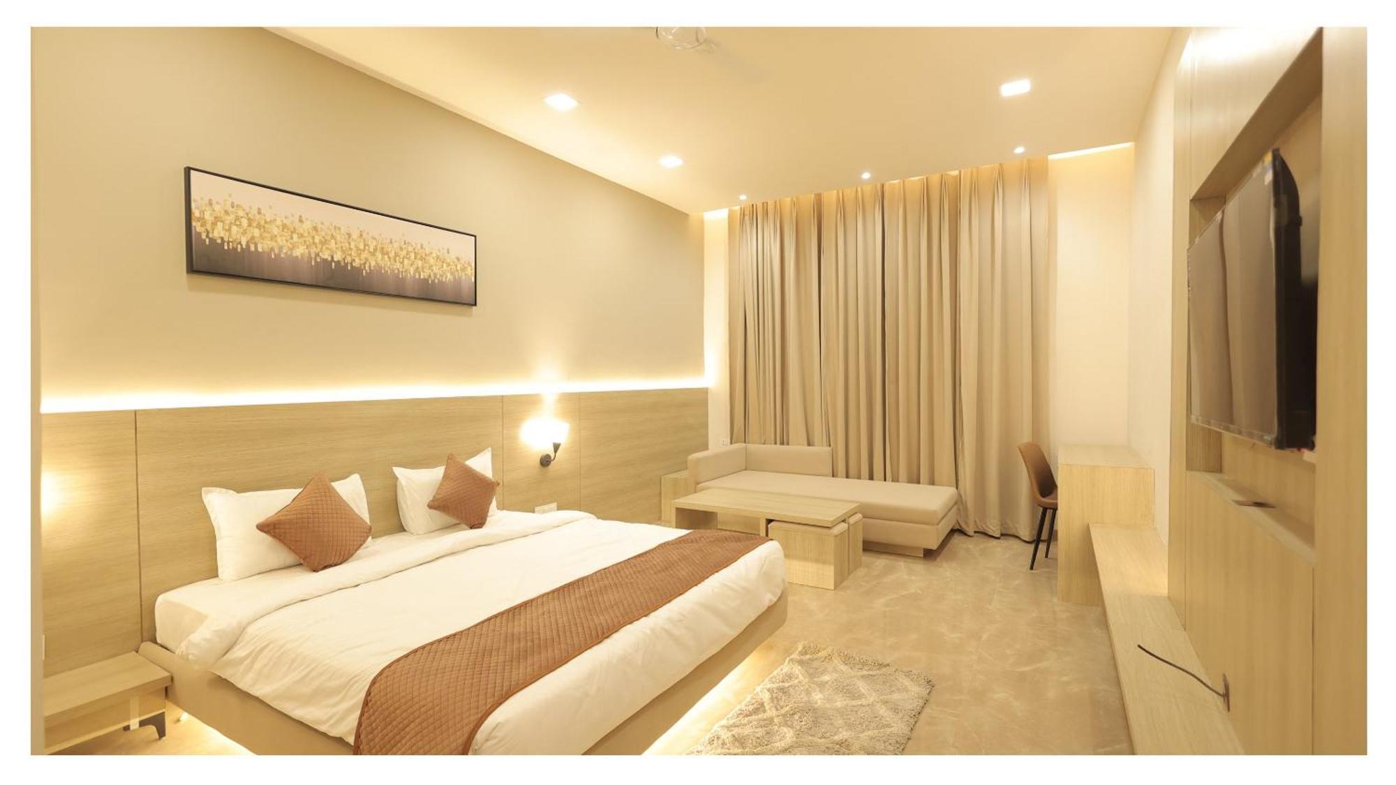 The Riverside Inn Vidisha Exterior photo
